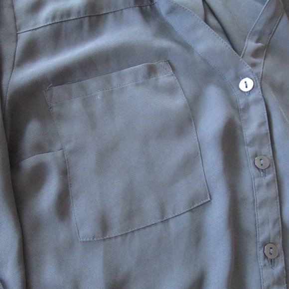 By & By Button Front Blouse Womens Medium Purple Long Sleeve Collared Shirt Top - Picture 5 of 5